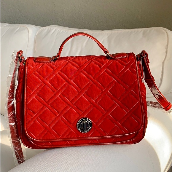 Vera Bradley Bags New Vera Bradley Turnlock Crossbody Bag Poshmark